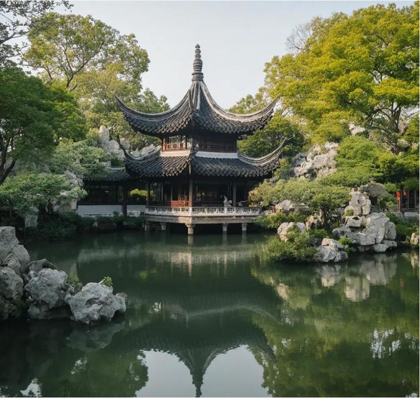 高州平庸餐饮有限公司